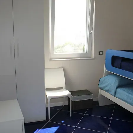 Apartamento In Piscina Casa Vacanze